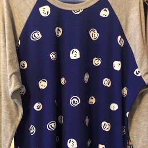 LuLaRoe Randy t-shirt